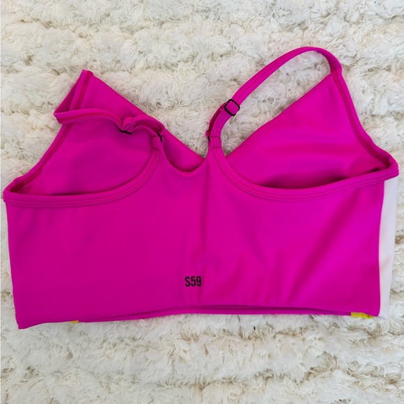 Splits59 Sports Bra - Picture 2 of 3